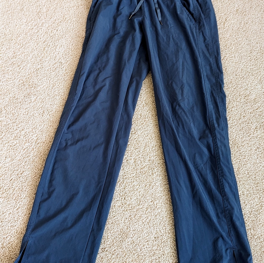 Champion women's xs polyester spandex pants dark grey blue
